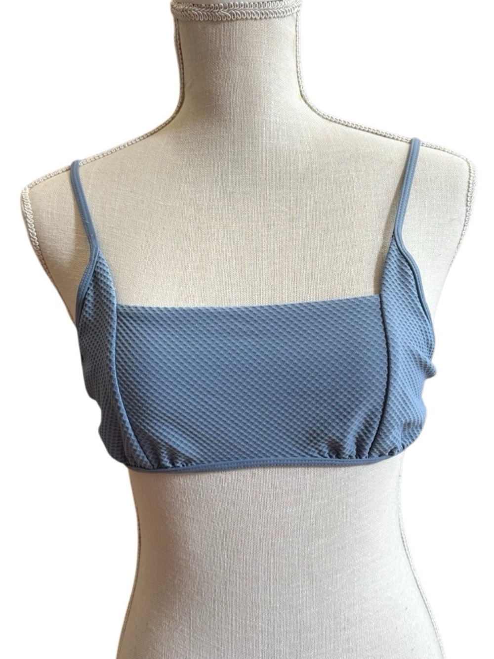Eidon Women's Sky Blue Textured Bikini Swimsuit Top Size Small